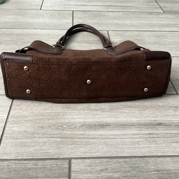 Ferragamo Gancini Brown Canvas Tote Bag w/leather details - Picture 5 of 17